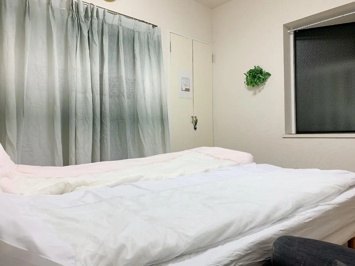 Apartment Shinjuku Residence: Nishi-Shinjuku Metro Convenience Tokyo